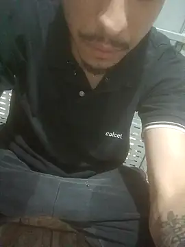 Snapshot of Veww1313 chatting on 10/28/25, 06:54 Veww1313 online show from 10/28/25, 06:54