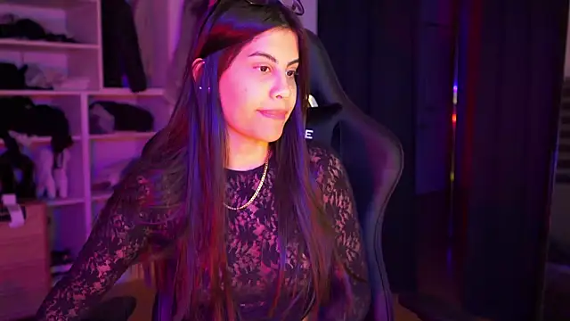 capriciousqueen online show from 10/09/25, 04:43