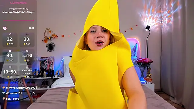 Snapshot of EmiSoul chatting on 11/01/25, 06:32 EmiSoul online show from 11/01/25, 06:32