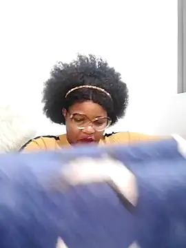 ChubbyBitch26 online show from 07/03/26, 08:48