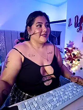 AndreaKinky online show from 12/05/25, 08:12