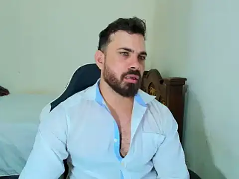 Snapshot of max_love255 chatting on 10/03/25, 08:17 max love255 online show from 10/03/25, 08:17