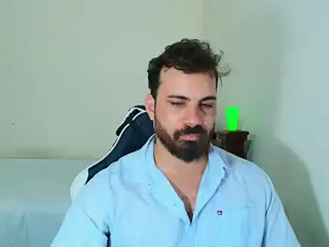 Snapshot of max_love255 chatting on 10/22/25, 09:03 max love255 online show from 10/22/25, 09:03