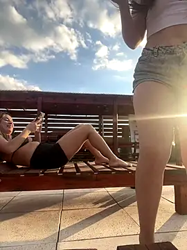 tetutamy online show from 10/04/25, 09:13