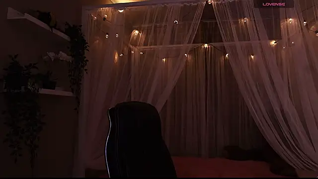 Snapshot of Sabrina_bloom chatting on 09/14/25, 11:48 Sabrina bloom online show from 09/14/25, 11:48