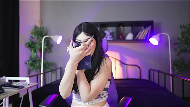 Snapshot of Sabrina_bloom chatting on 10/01/25, 12:55 Sabrina bloom online show from 10/01/25, 12:55