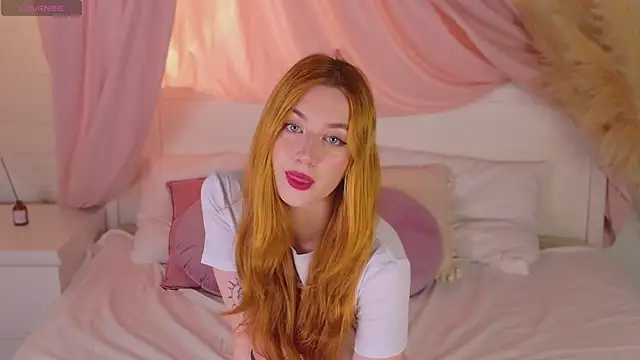 Snapshot of Sexy_witches chatting on 11/06/25, 05:41 Sexy witches online show from 11/06/25, 05:41