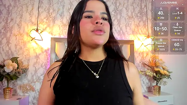 Aisha poweer online show from 11/25/25, 02:11