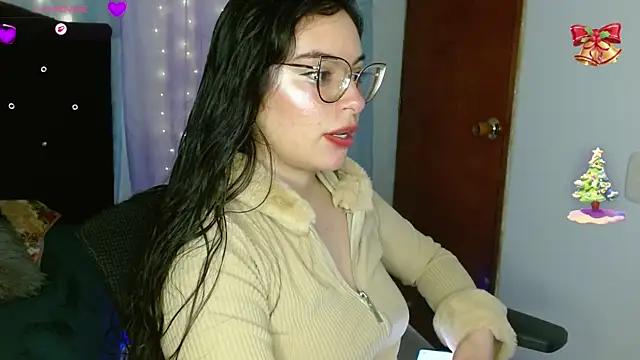 Snapshot of Camila_Ord chatting on 12/15/25, 09:08 Camila Ord online show from 12/15/25, 09:08