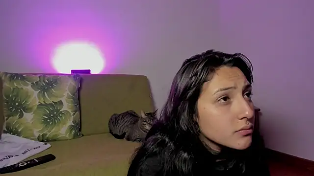 lola n apolo online show from 10/14/25, 02:34