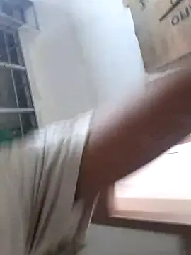 Snapshot of rohanh234 chatting on 10/29/25, 07:21 rohanh234 online show from 10/29/25, 07:21