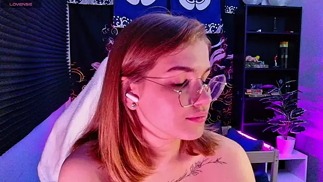 SophieMurrr online show from 07/20/26, 08:11