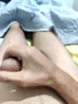 emrekzlk52 online show from 10/02/25, 08:38