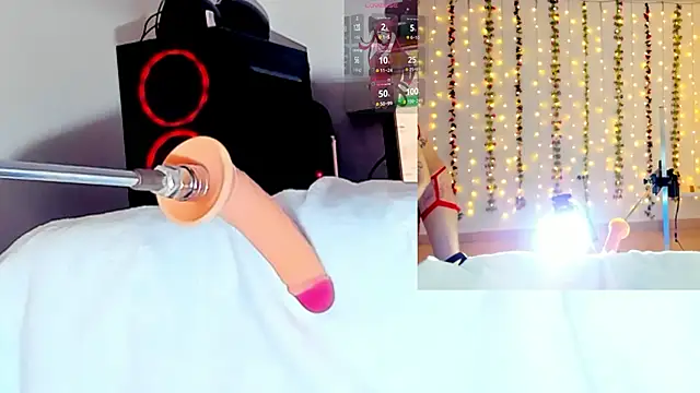 Snapshot of Kitty__Rose__ chatting on 11/08/25, 10:15 Kitty Rose online show from 11/08/25, 10:15