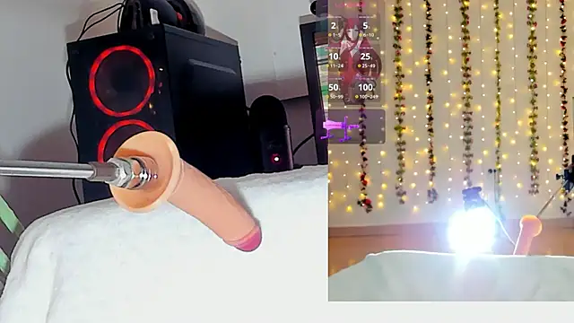 Snapshot of Kitty__Rose__ chatting on 11/15/25, 10:01 Kitty Rose online show from 11/15/25, 10:01