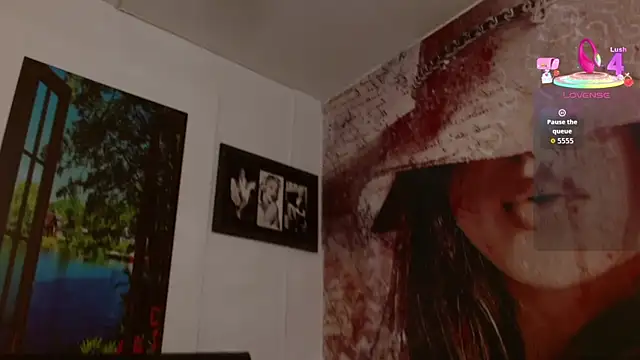 Snapshot of gigi_gilt_ chatting on 11/07/25, 04:34 gigi gilt online show from 11/07/25, 04:34