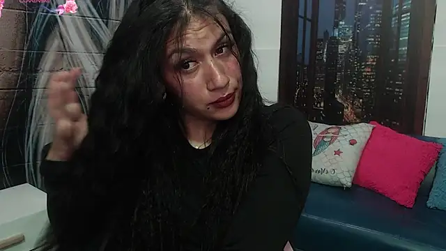 gigi gilt  online show from 07/28/26, 02:57