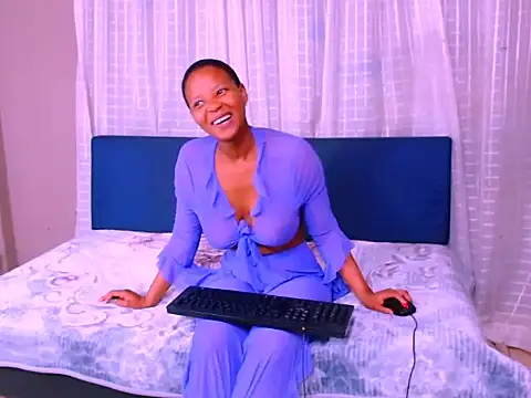 ebonypretty4u69 online show from 09/13/25, 05:40