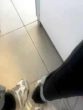 kamo012000 online show from 10/11/25, 07:40