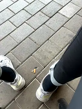 kamo012000 online show from 10/14/25, 10:05