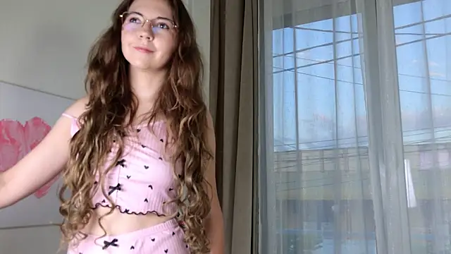 SabrinaSutton online show from 07/04/26, 03:02