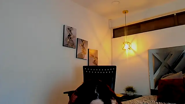 Rossi ss1 online show from 10/04/25, 04:10