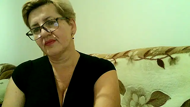 Dana4921 online show from 10/23/25, 04:28