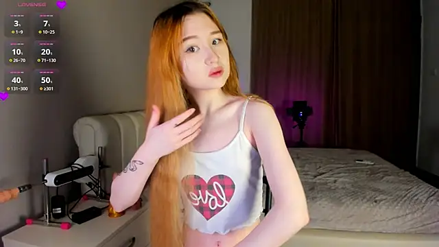 Clarity Yumi online show from 11/10/25, 03:16