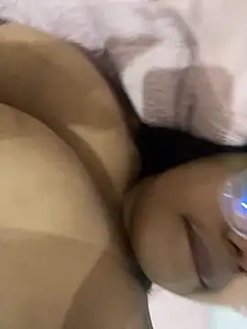 Snapshot of cariocasafada chatting on 09/27/25, 01:27 cariocasafada online show from 09/27/25, 01:27