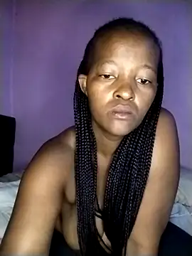 Snapshot of curvyyyyBabe chatting on 12/02/25, 09:10 curvyyyyBabe online show from 12/02/25, 09:10