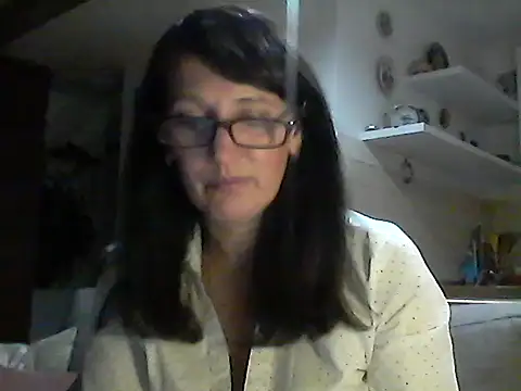 Snapshot of Elena48324 chatting on 11/20/25, 07:13 Elena48324 online show from 11/20/25, 07:13