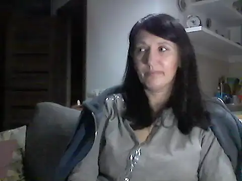 Elena48324 online show from 02/04/26, 06:47
