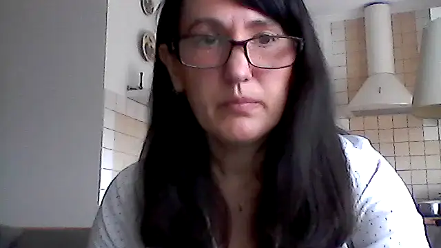Elena48324 online show from 04/26/26, 12:03