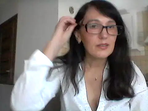 Elena48324 online show from 06/12/26, 01:10