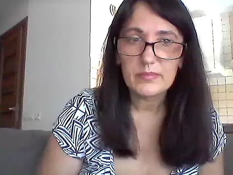 Elena48324 online show from 06/26/26, 10:08