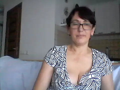 Elena48324 online show from 07/03/26, 11:16
