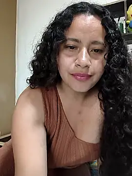 Snapshot of Yaya_watson chatting on 01/16/26, 05:28 Yaya watson online show from 01/16/26, 05:28