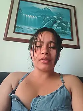 Snapshot of Yaya_watson chatting on 06/05/26, 06:57 Yaya watson online show from 06/05/26, 06:57
