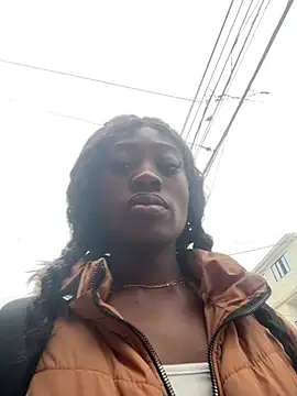 Skylar Smith  online show from 05/25/26, 11:49