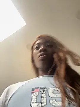 Skylar Smith  online show from 06/22/26, 01:30