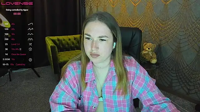 Sofii darling online show from 05/04/26, 04:36