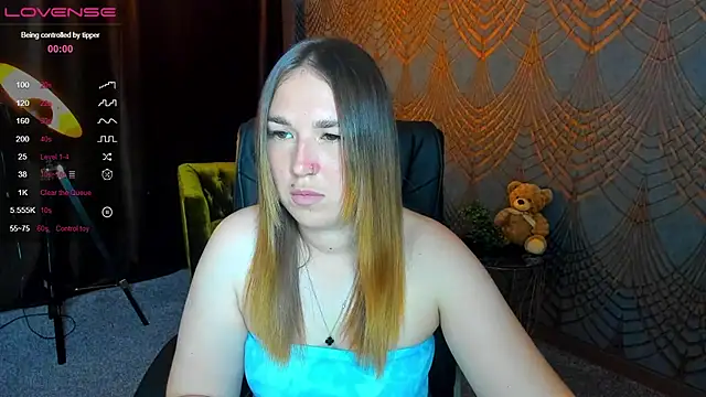 Sofii darling online show from 06/20/26, 04:32