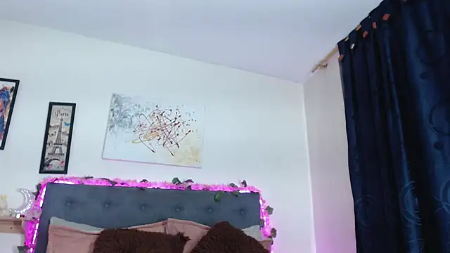 valentini villa online show from 09/17/25, 09:05