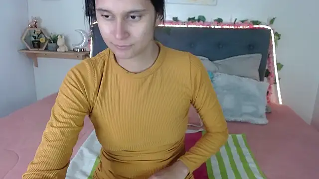 valentini villa online show from 10/23/25, 08:18