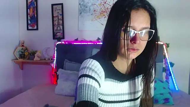 valentini villa online show from 11/27/25, 08:11