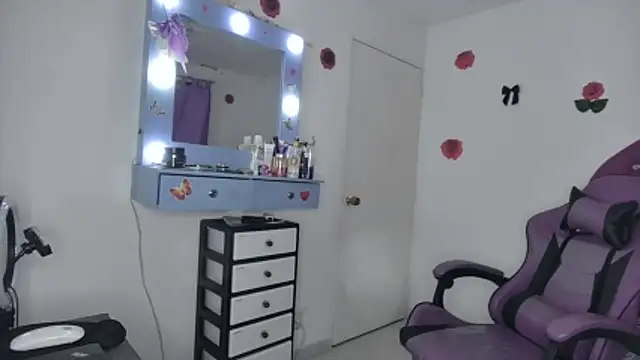 soffy rosses online show from 05/17/26, 01:58