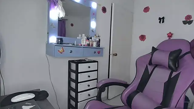 soffy rosses online show from 06/03/26, 02:25