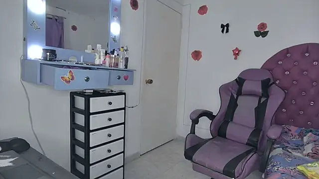 soffy rosses online show from 06/21/26, 01:52
