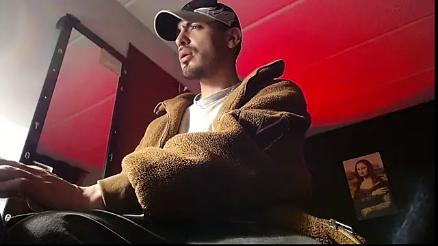 Snapshot of malek_xarx_ chatting on 11/25/25, 02:00 malek xarx online show from 11/25/25, 02:00