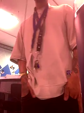 Snapshot of malek_xarx_ chatting on 12/04/25, 11:02 malek xarx online show from 12/04/25, 11:02